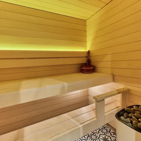 Grand 1873, Sauna, Old Town, Sunny & Calm