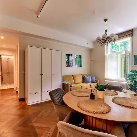 Grand 1873, Sauna, Old Town, Sunny & Calm Apartman *