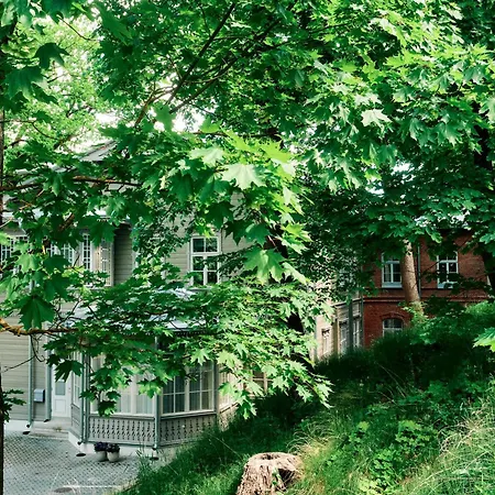 Grand 1873, Sauna, Old Town, Sunny & Calm Apartman Tartu